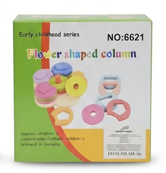 برج عمود هندسي خشبي على شكل زهرة